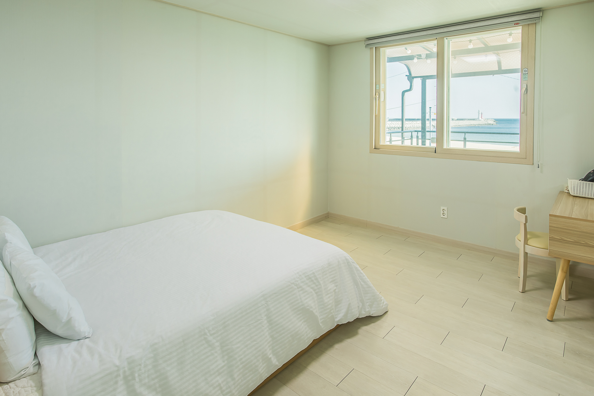 20330330-NO__0063-HDR